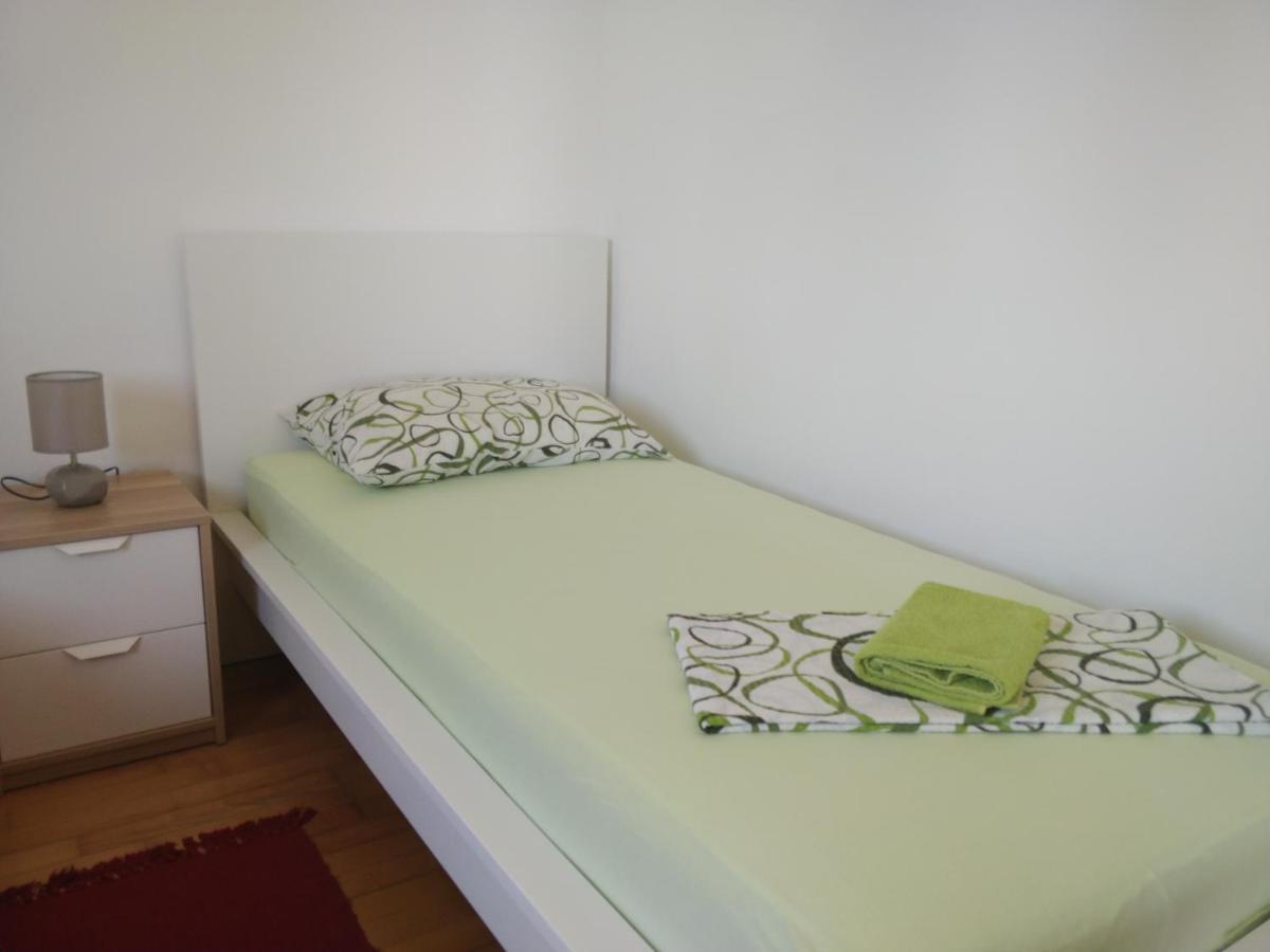 Apartments Booky Novalja Εξωτερικό φωτογραφία