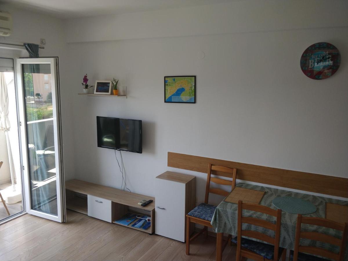 Apartments Booky Novalja Εξωτερικό φωτογραφία