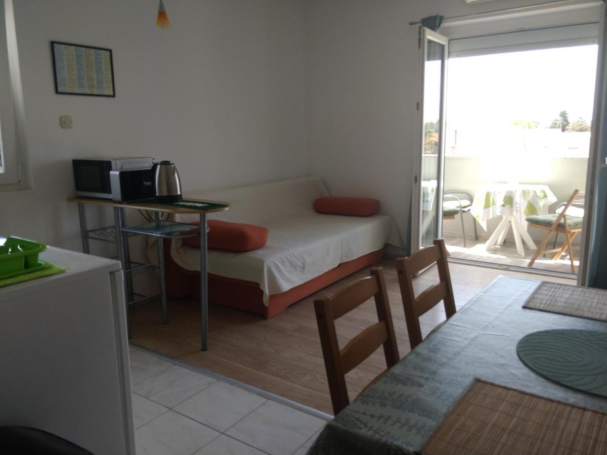 Apartments Booky Novalja Εξωτερικό φωτογραφία