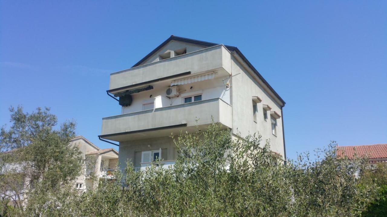 Apartments Booky Novalja Εξωτερικό φωτογραφία