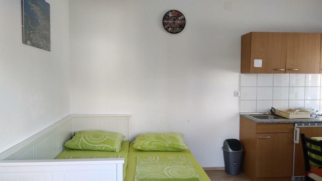 Apartments Booky Novalja Εξωτερικό φωτογραφία